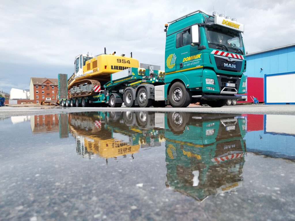 Schwertransporte