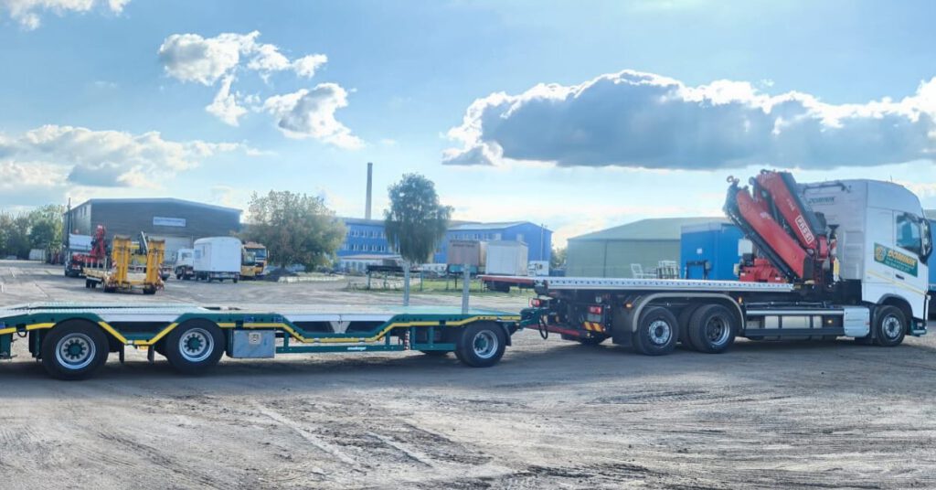 Instagram post from dominikschwertransporte. This post is in position 1.